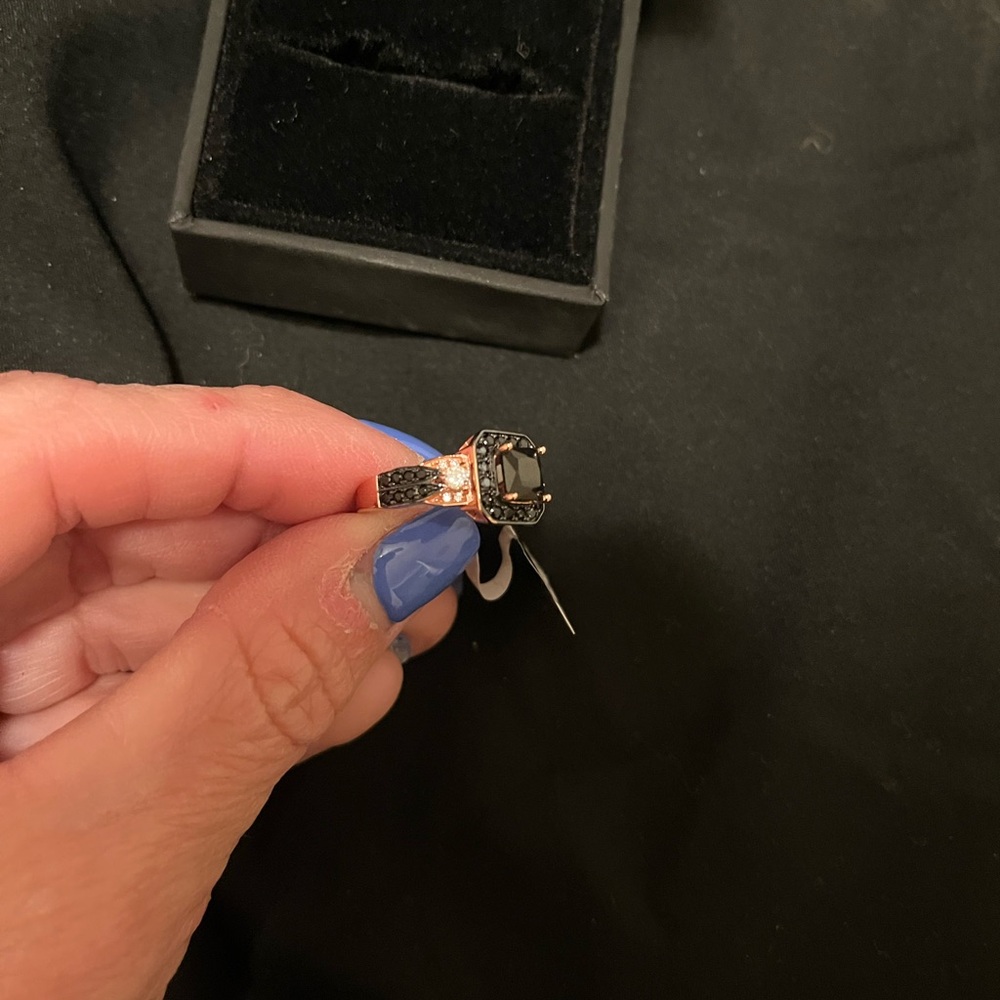 Jeulia Ring - image 3